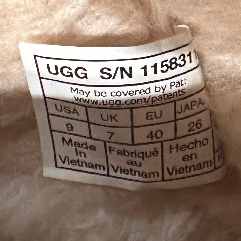 UGG®
Classic Ultra Mini New Heights Platform Boot - Picture 11 of 11